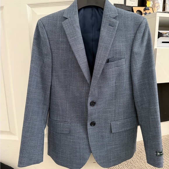 Brooks Brothers Textured Navy and light Blazer boys